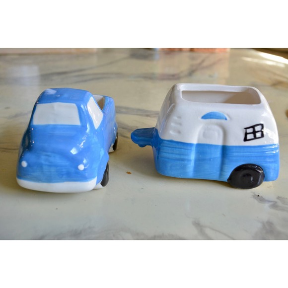 Ceramic Blue Truck & Camper Planter Set Succulents ~ Air Plants - Picture 4 of 7